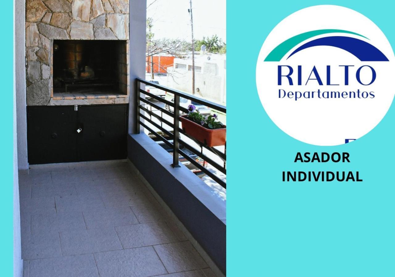 Rialto Dpto Cochera Cubierta Asador Individual 梅塞德斯镇 外观 照片